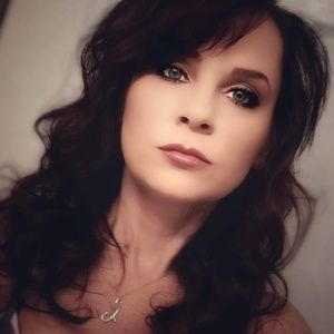 Meet your Posher, Nik